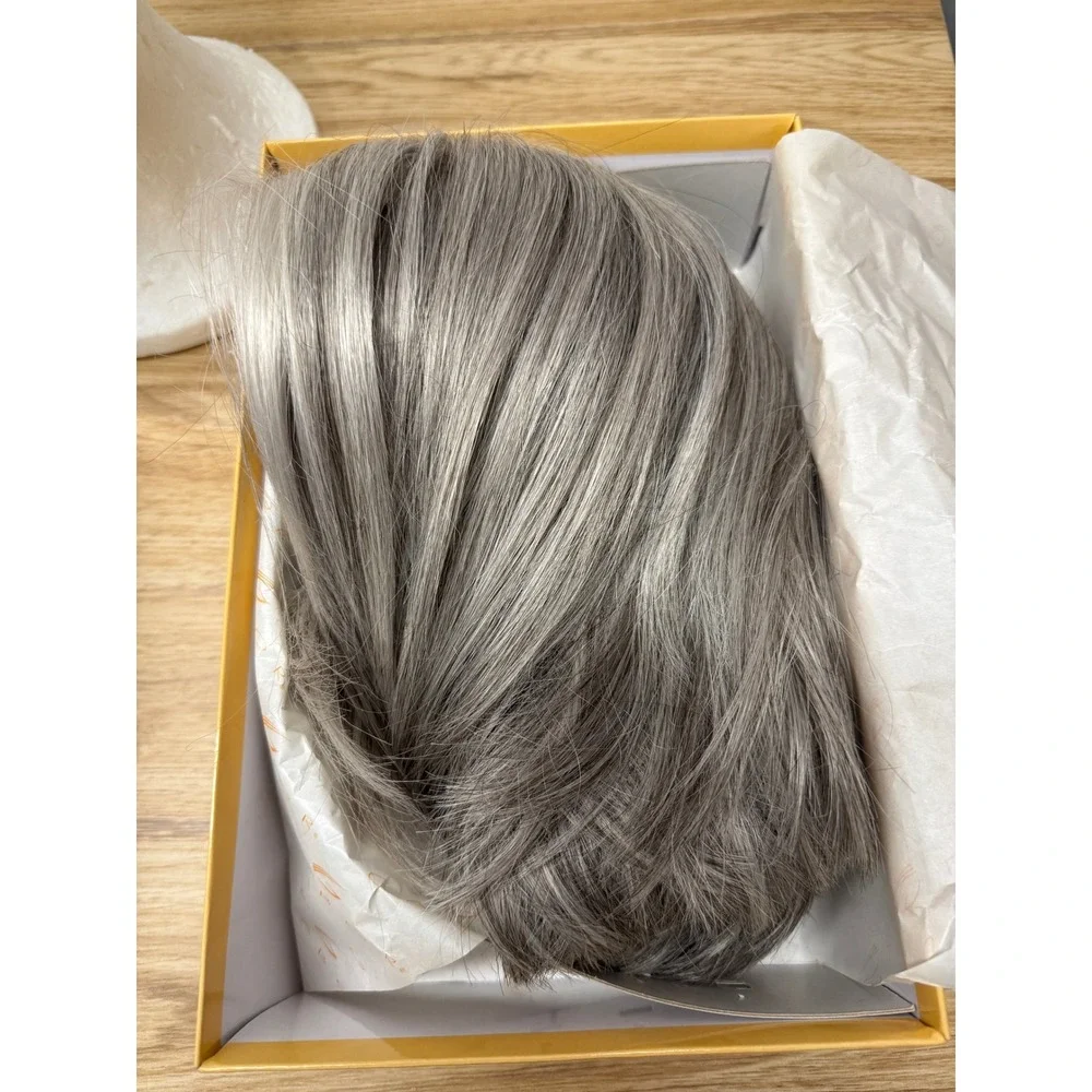 Tony of Beverly Wig Women OS Silver Grey Excellent Short Bob Synthetic Hairpiece